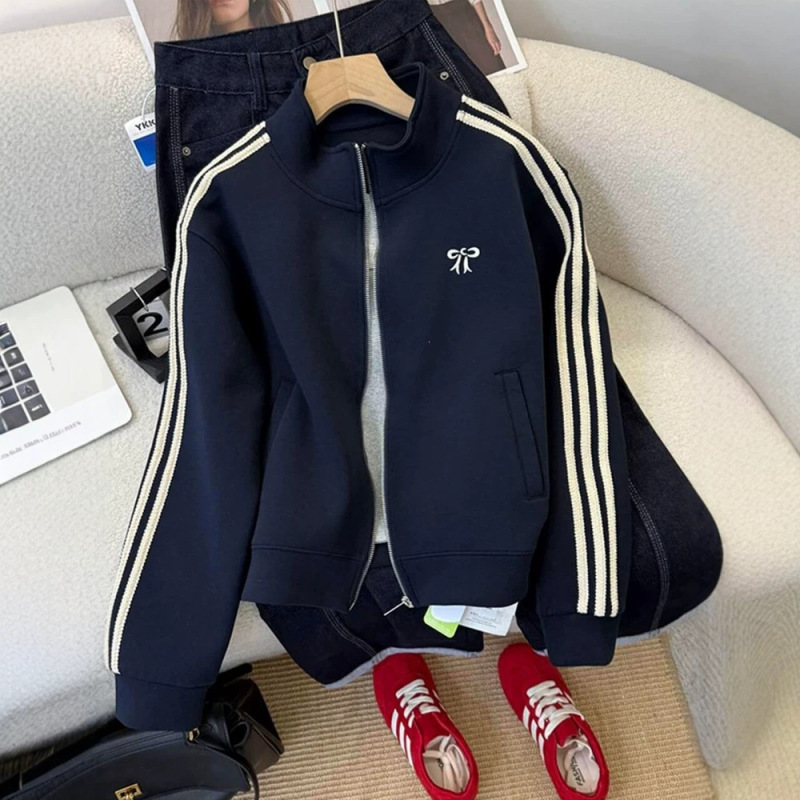 Korean-style short stand-collar cardigan jacket for petite women, 2026 autumn new fashion casual popular jacket top Korean-style short stand-collar cardigan jacket for petite women, 2026 autumn new fashion casual popular jacket top