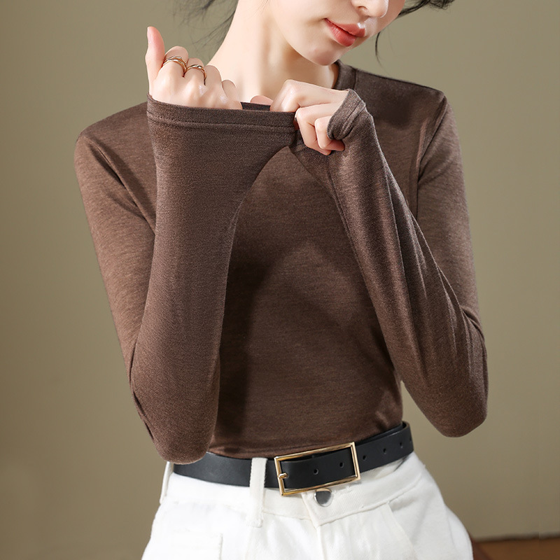 Camisa de fondo de terciopelo alemán cálido, temperamento femenino, 2024 nuevo estilo de otoño e invierno, cuello redondo de todo fósforo, top delgado de manga larga image 3