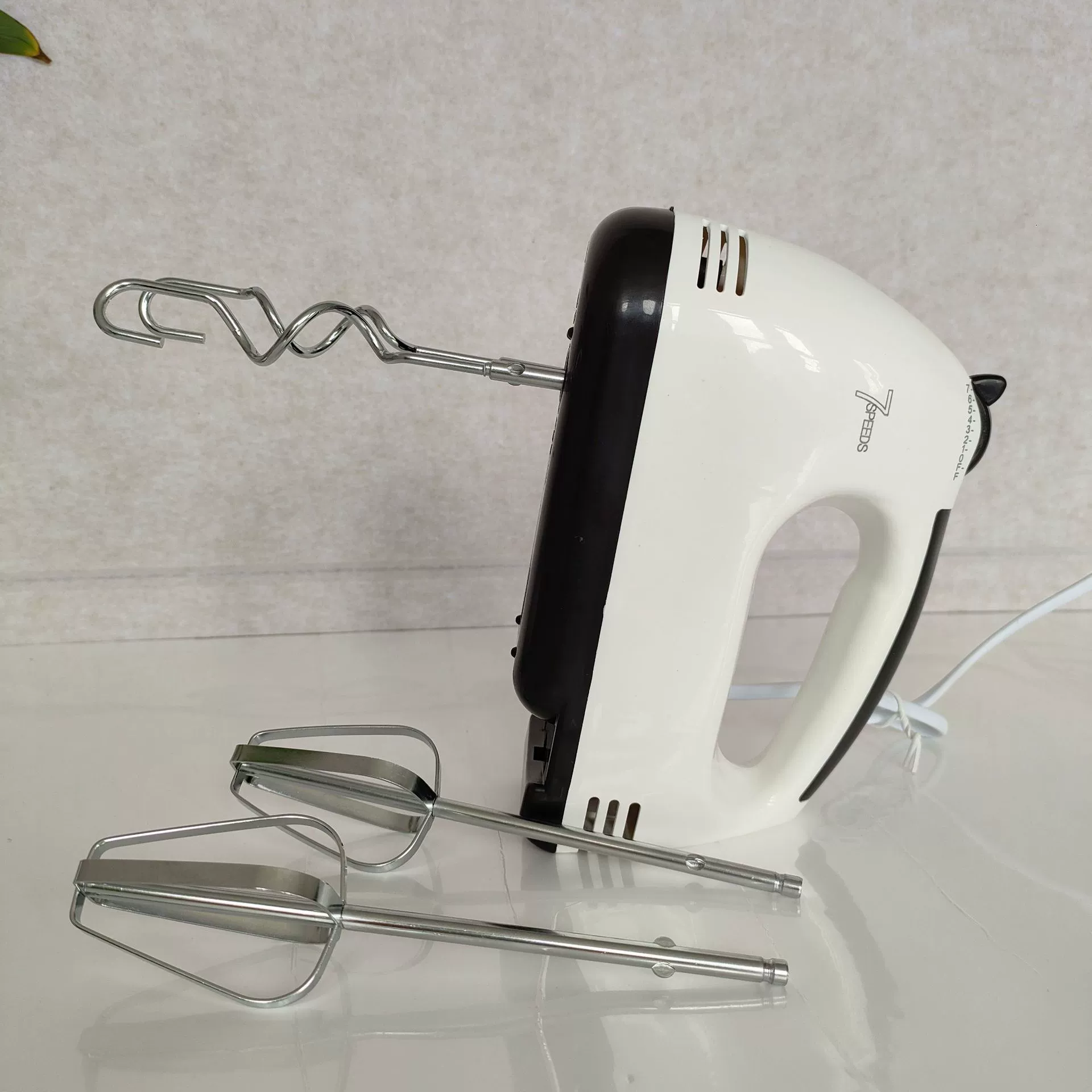 Electric children's handheld multifunctional mixing stick for home use