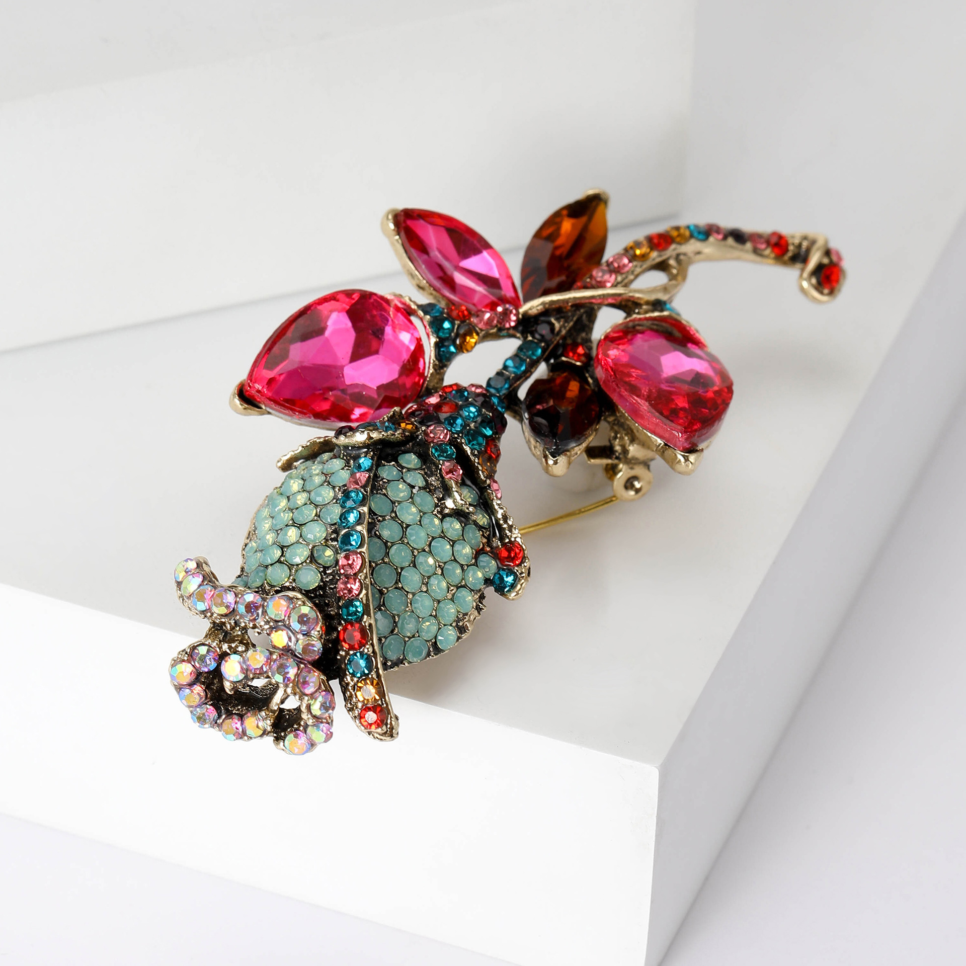 Rose Pattern Retro Pin Rose Alloy Inlay Rhinestones Women's Brooches