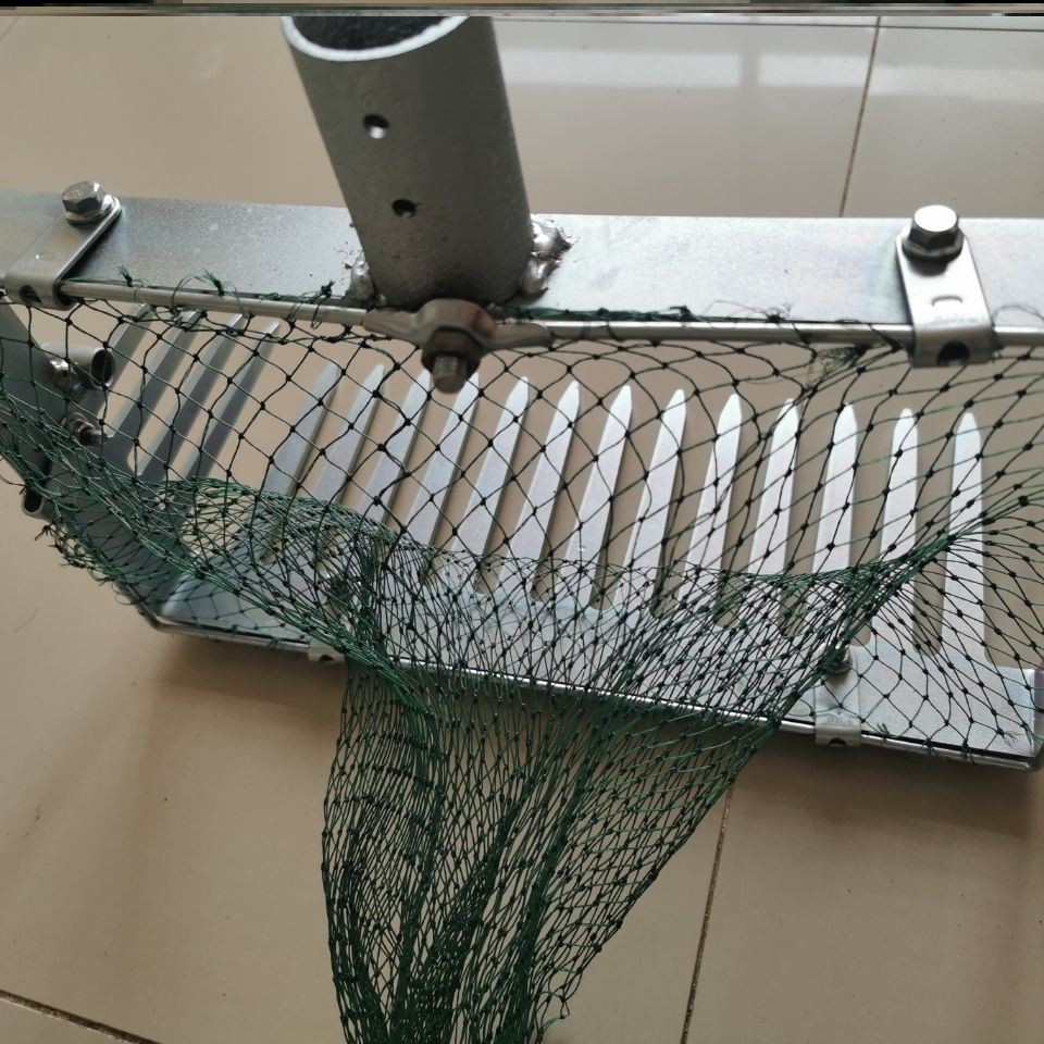 Fishing for screws, catching screws, pushing nets, old-fashioned nets for catching snails, nets for shrimps, catching snails and catching sea rakes