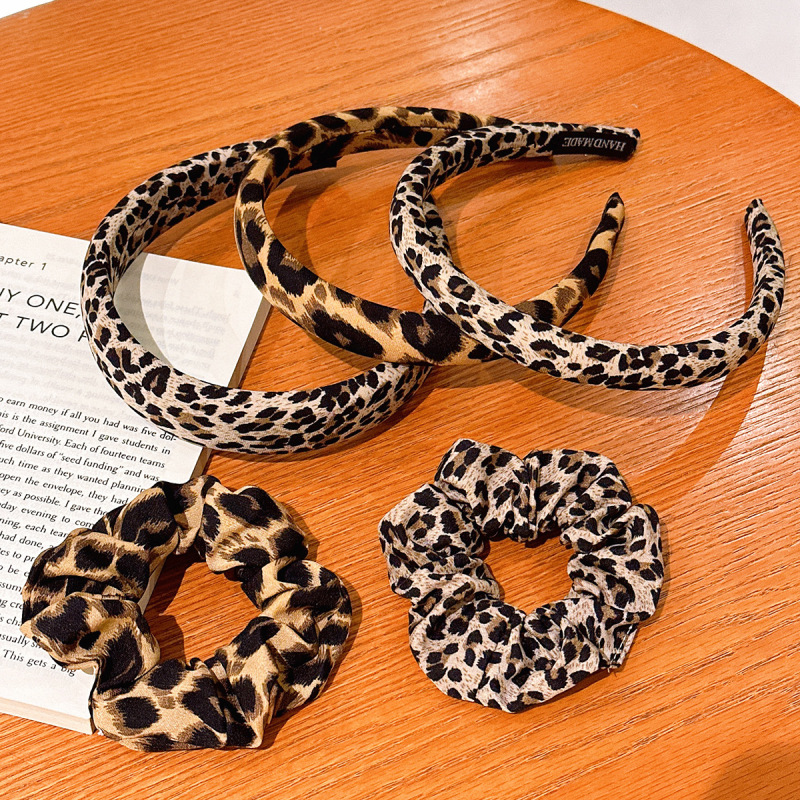 Vintage Fabric Leopard Large Intestine Hair Ring Hair Rope High ponytail Women's Hair Rope Hair Band All-match Elegant Hair Accessories