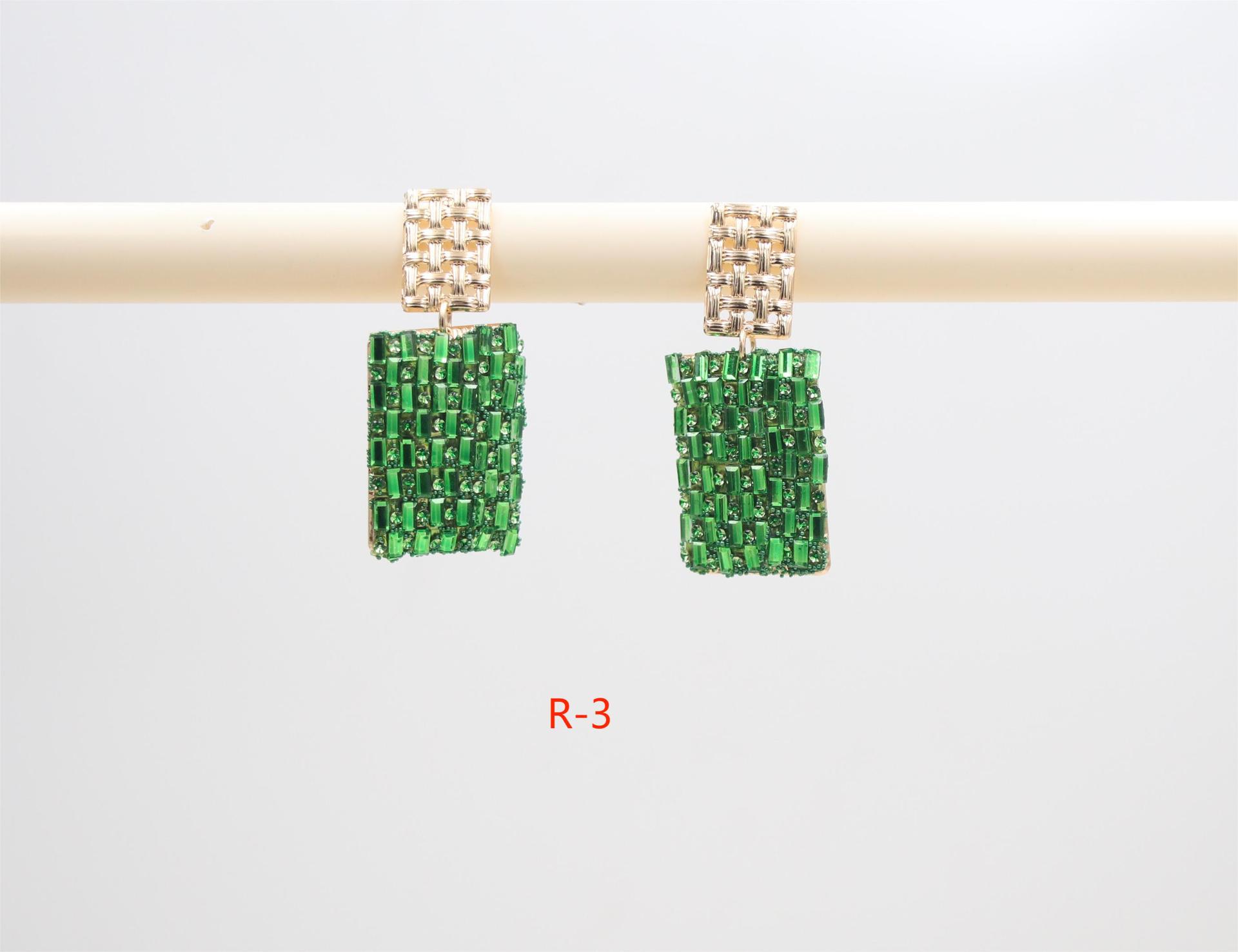 17g Weight Steel needle Ear Needle Material Glass Inlay Material Drop Earrings Classification 1 Pair Quantity Holiday, Daily Occasion Mixed materials Material Rectangle Pattern Women's Gender Inlay Design Simple Style Style 1 Pair Simple Style Rectangle Inlay Mixed Materials Glass Drop Earrings 3