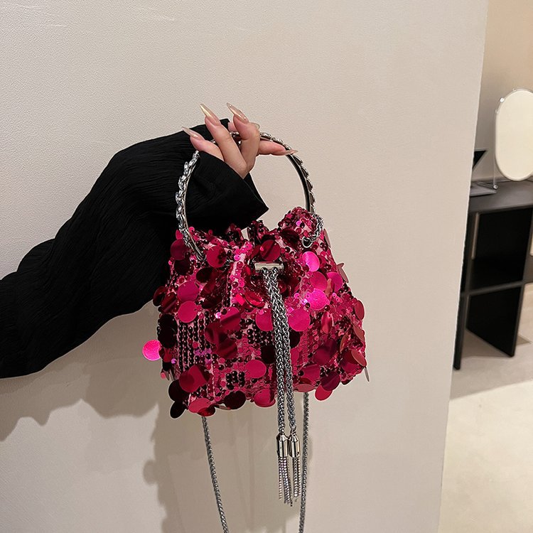 Bolso de mano, bandolera y bolso cruzado para mujer, de lujo ligero, con lentejuelas, cadena y borlas, modelo 2025, bolso de noche tipo cubo con lentejuelas