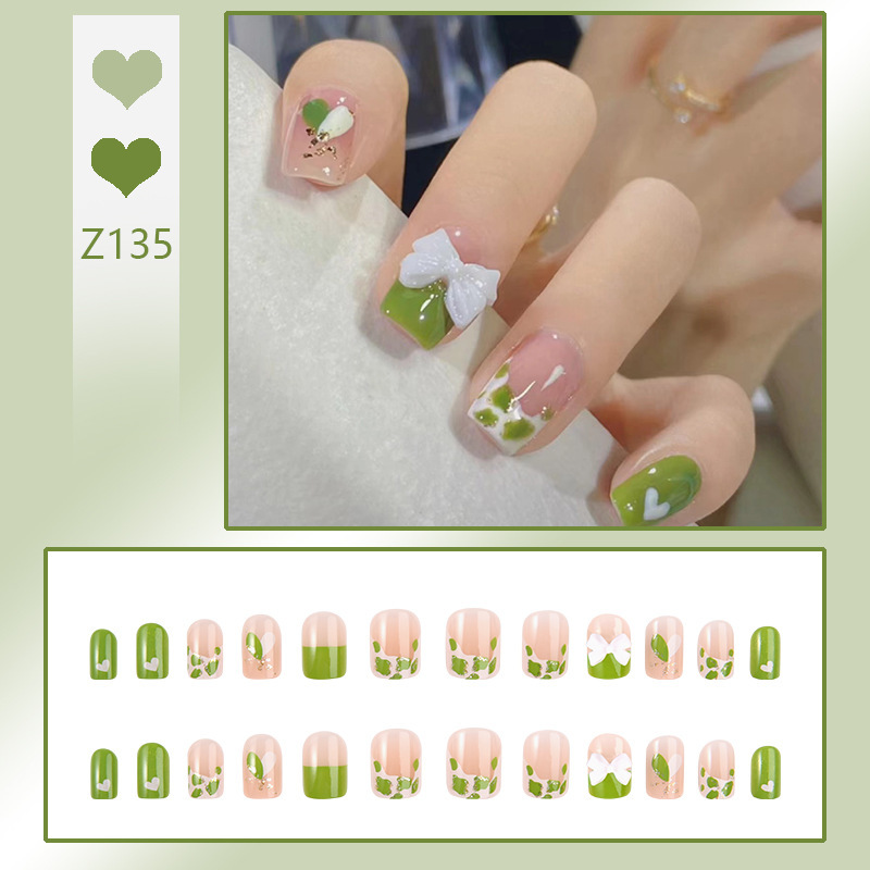穿戴甲批发芥末抹茶奶牛纹双拼假指甲贴片绿色小清新成品美甲贴片