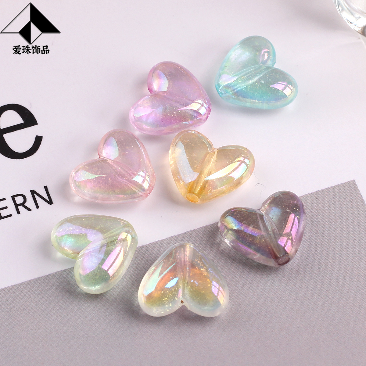 亚克力半透夜光粉电镀UV彩穿孔桃心DIY串珠星空金粉手链饰品配件