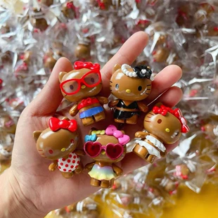 Одежда и шапочка с ушками для мини-фигурки DIY