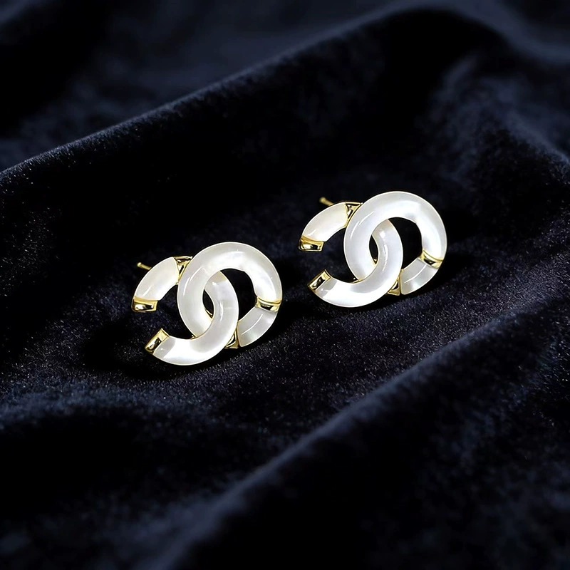 Модные серьги с буквами, универсальные кубики льда, стиль Chanel