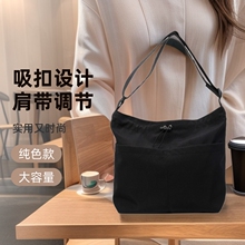 L�Ҽ�ɫ�������|�����ذ�2024�¿�μ���W�����e����insС������