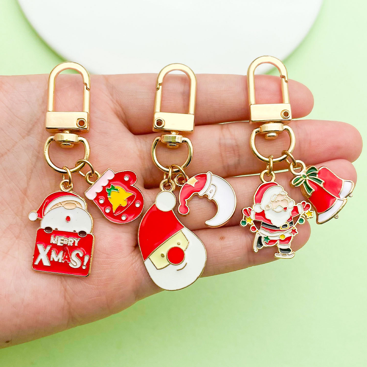 Llavero de Navidad lindo árbol de Navidad de dibujos animados anciano campana copo de nieve colgante de aleación colgante pequeño regalo europeo y americano