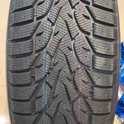 for Tram, Vehicle tire