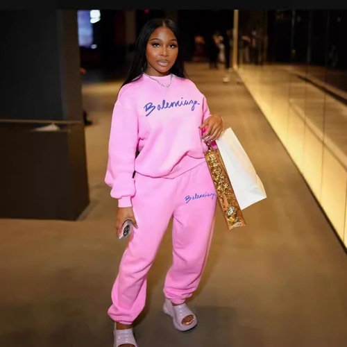 Bestselling Padded Crewneck Sweatshirt Two-Piece Set, Sporty and Fashionable, Unisex Couple's Outfit, Crewneck Set, New Women's Style