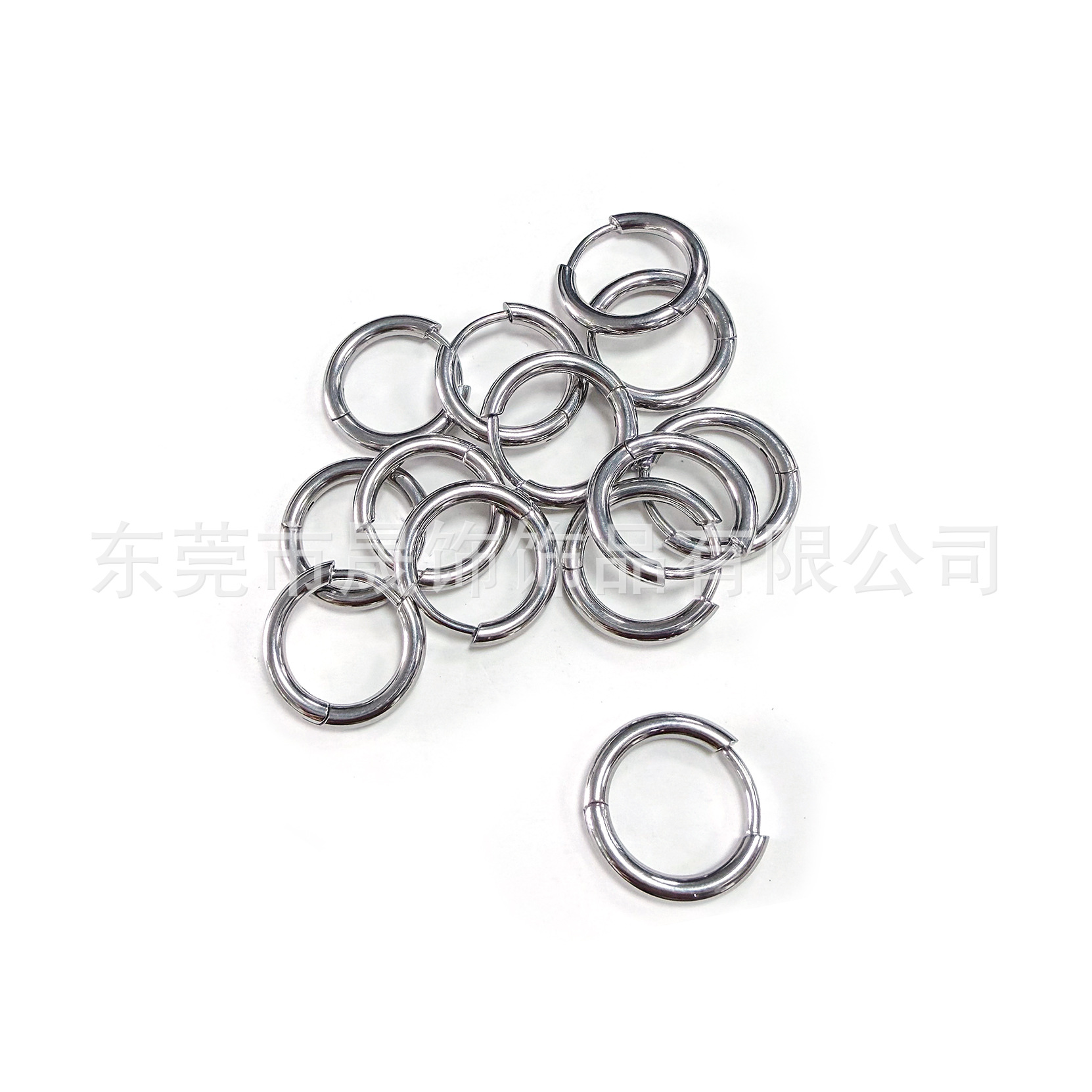 F136 Titanium Alloy 圆 Earring Ear 扣G23 Titanium 素 Hoop Earring 闭口 Ring Ear 饰 Ring Jewelry Accessories