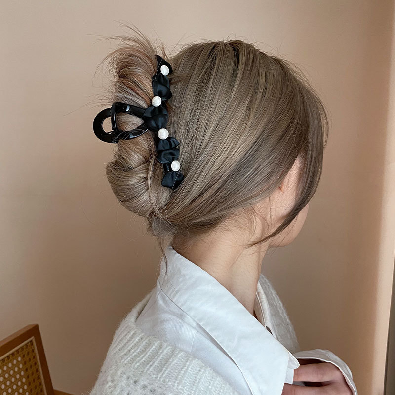 Koreanische Perle Satin Schleife Greifer Clip Hochwertige Haarnadel Hinterkopf All-Match Hepburn Elegante Neue Hai Clip_voghion.com