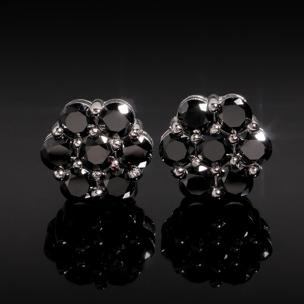 플래티넘 + 블랙 모이사나이트