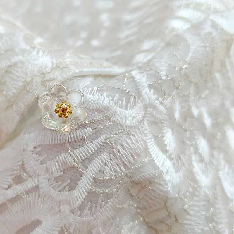 白い新しい中国風のラウンドネック半袖シャツ女性のための夏の新しいレトロなボタン重工業刺繍中国風のトップシャツ|undefined