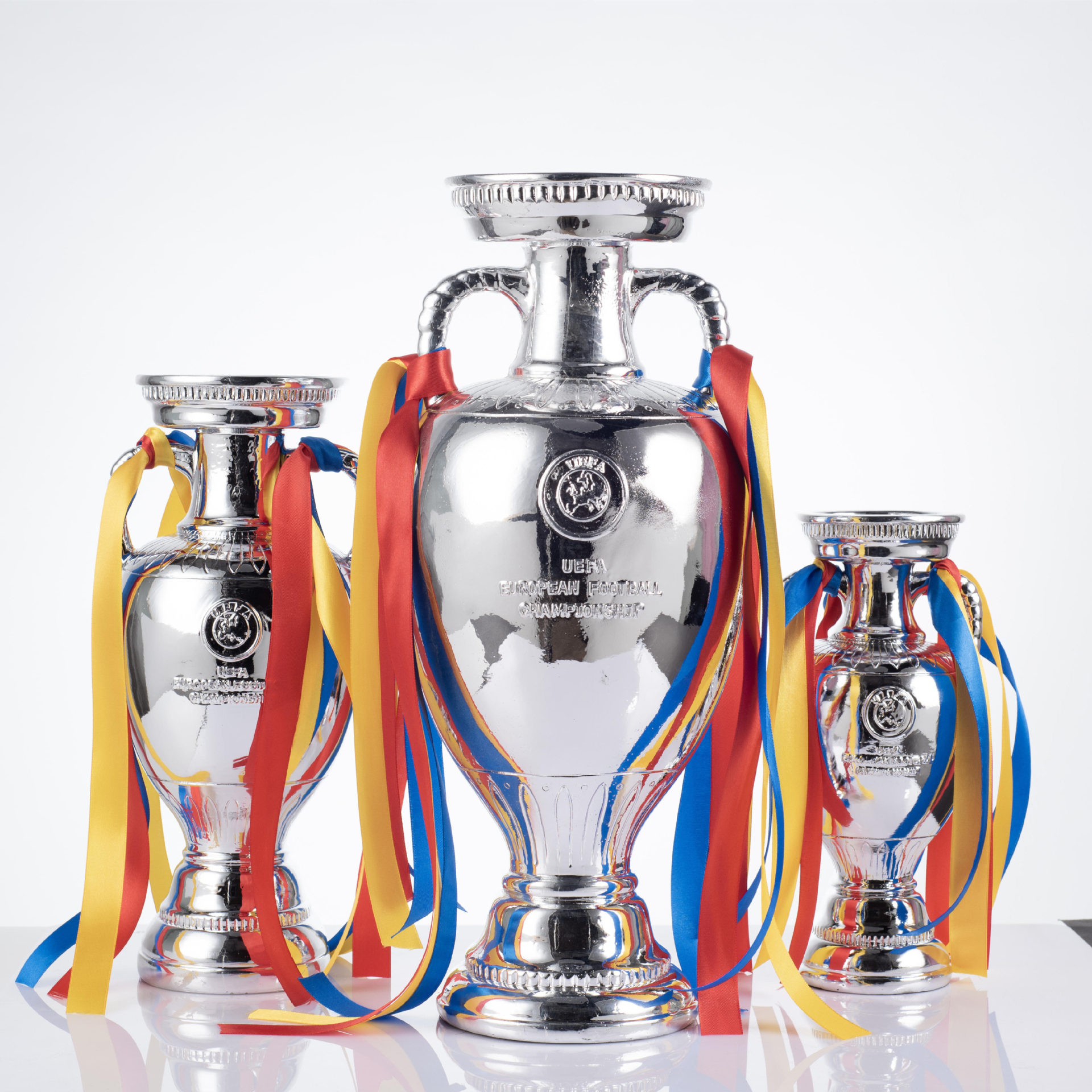 外贸2024欧洲杯冠军奖杯1:1模型足球迷装饰纪念品德劳内杯