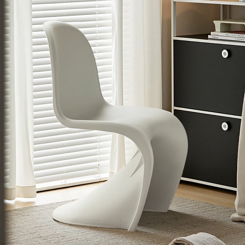 Pan Dong Chair Dining Chair Internet Celebrity Pantone Chair Transparent Plastic Chair Nordic Home Simple Modern Backrest Chair Makeup Stool