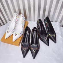 葡萄妈驴家同款 浅口尖头真皮纯色百搭小铆钉扣高跟单鞋女式春夏