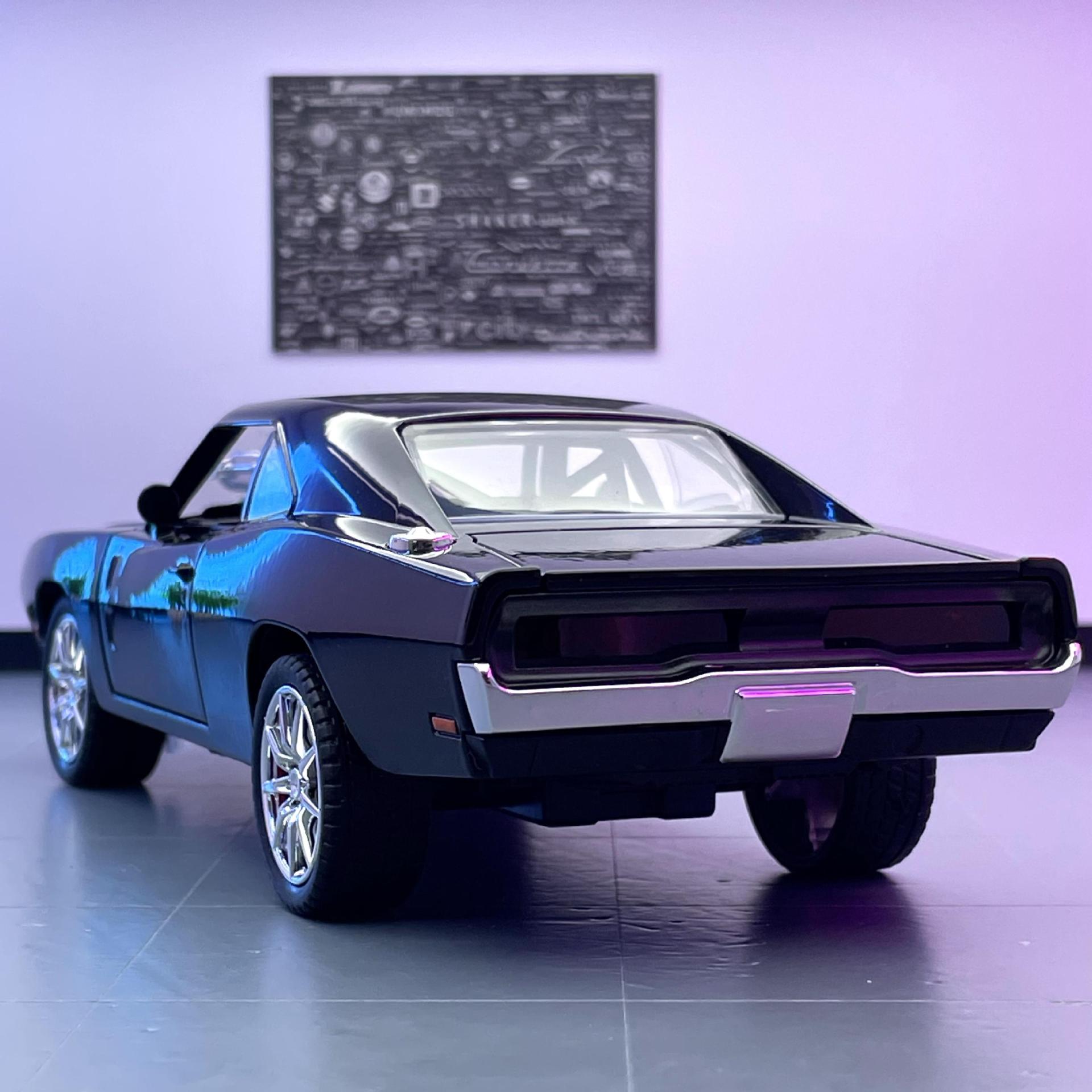 Jianyuan aleación modelo de coche 1:24 Dodge guerra caballo coche deportivo Tire hacia atrás sonido y luz de la puerta del coche de juguete modelo de música colección de decoración