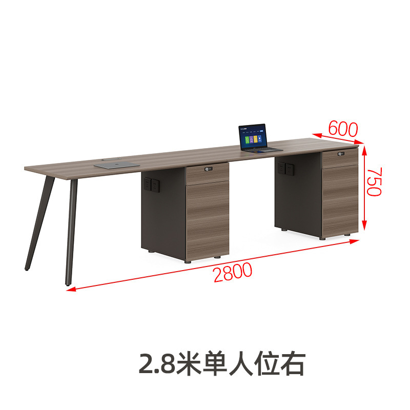 源工場は事務机と椅子の組み合わせを決められます。|undefined