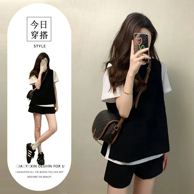 Retro High-End Layered Slimming Three-Piece Set for Women, Korean Style College Style White T-Shirt, Vest, Casual Shorts Set Retro High-End Layered Slimming Three-Piece Set for Women, Korean Style College Style White T-Shirt, Vest, Casual Shorts Set