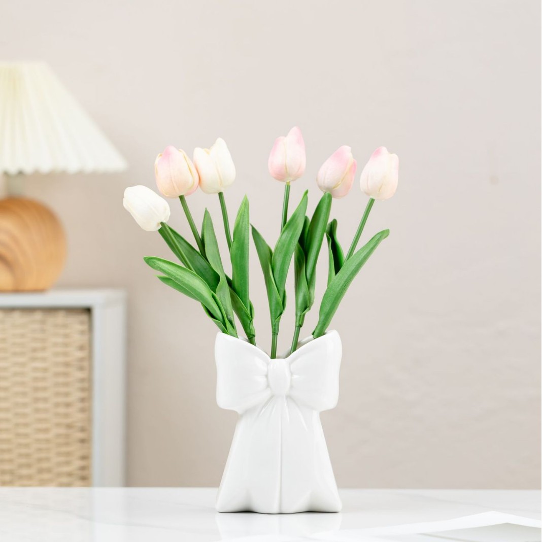 Jarrón de cerámica creativo con lazo, decoración de mesa para sala de estar, adorno de alta gama, arreglo floral artesanal.