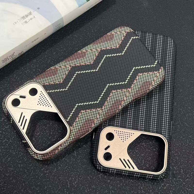 Mecha-Style Kevlar Skin-Feel Magnetic Case Suitable for iPhone 18 Pro Max, High-End Anti-Drop Case for Apple 17