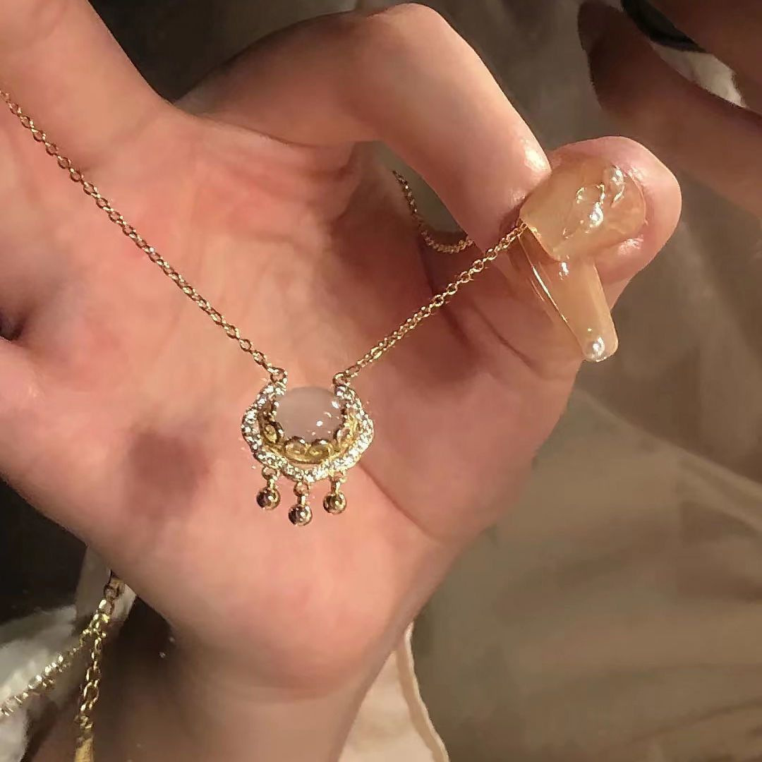 复制_新款国风祥云锁项链平安吉祥高级轻奢小众中.jpg
