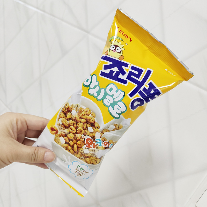Imported snacks and leisure foods puffed South Korea Kelian marshmallow wheat spatules 35g original flavor
