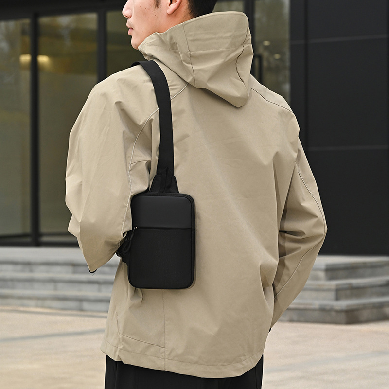 New men's shoulder bag, crossbody bag, cross-border chest bag, high-end mini mobile phone bag, outdoor sports waterproof men's bag
