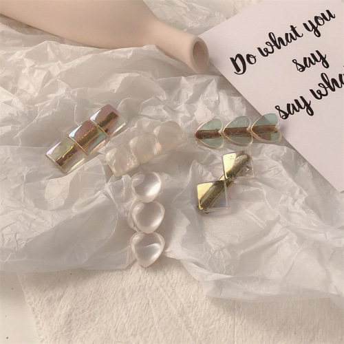 Influencer ins simple hair accessory heart square laser cat's eye stone cute bangs back duckbill clip bb edge clip for women 