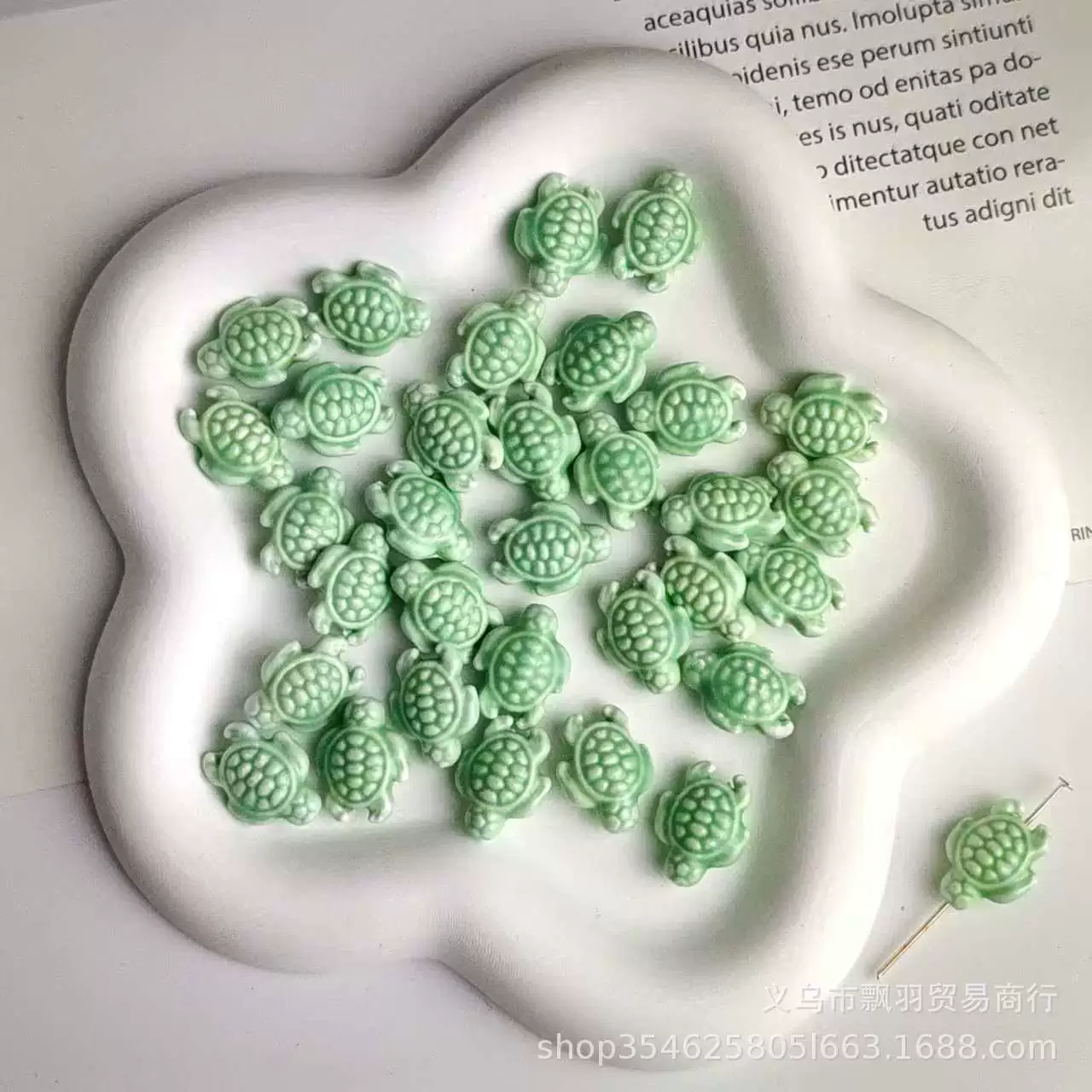 Керамические бусины «черепаха», глазурованные для DIY, 2 размера (18,5×14,5×7,8 мм и 14×11×6 мм), отверстие 2 мм