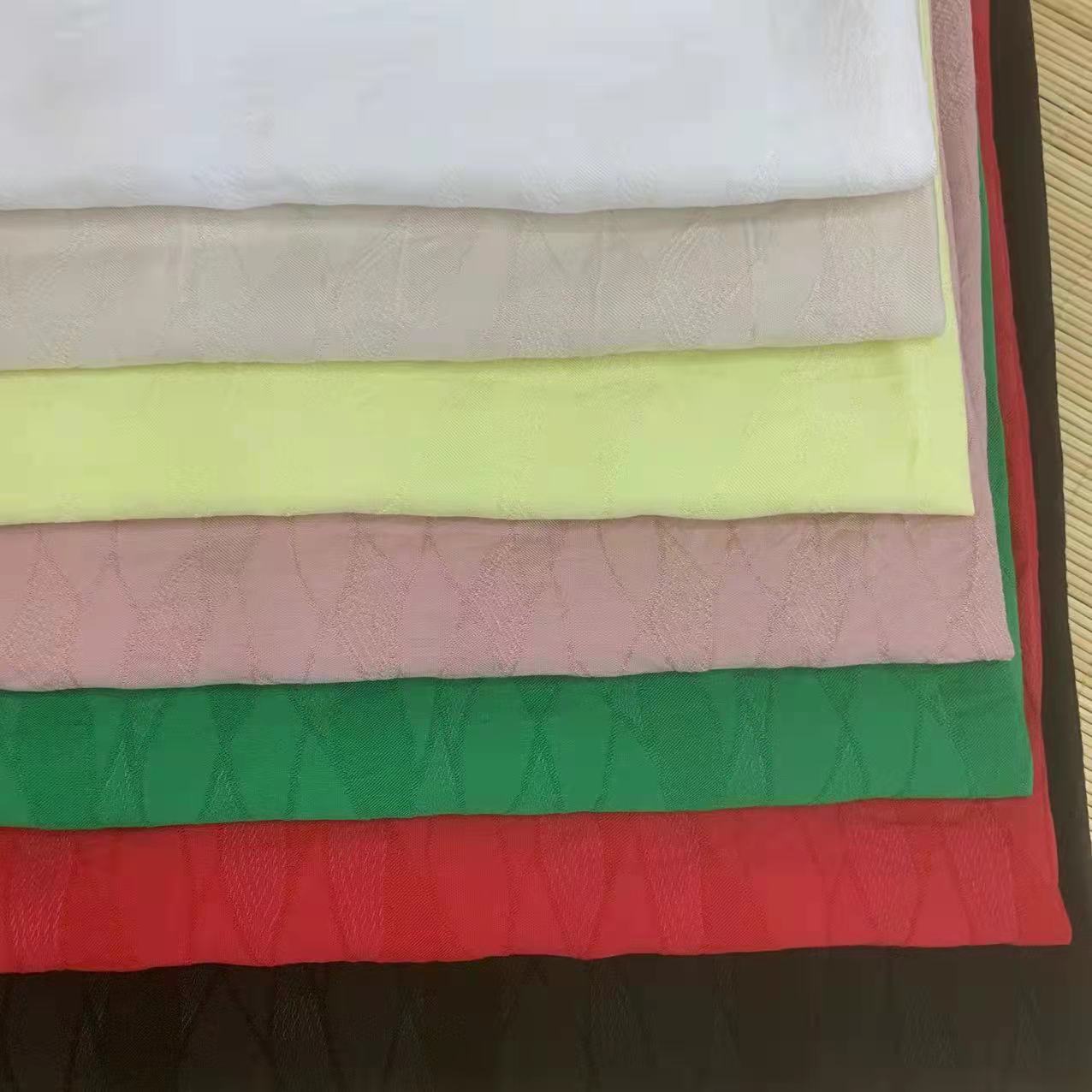 人棉棉树叶提花面料人棉春夏女装时装衬衫吊带裙面料现货