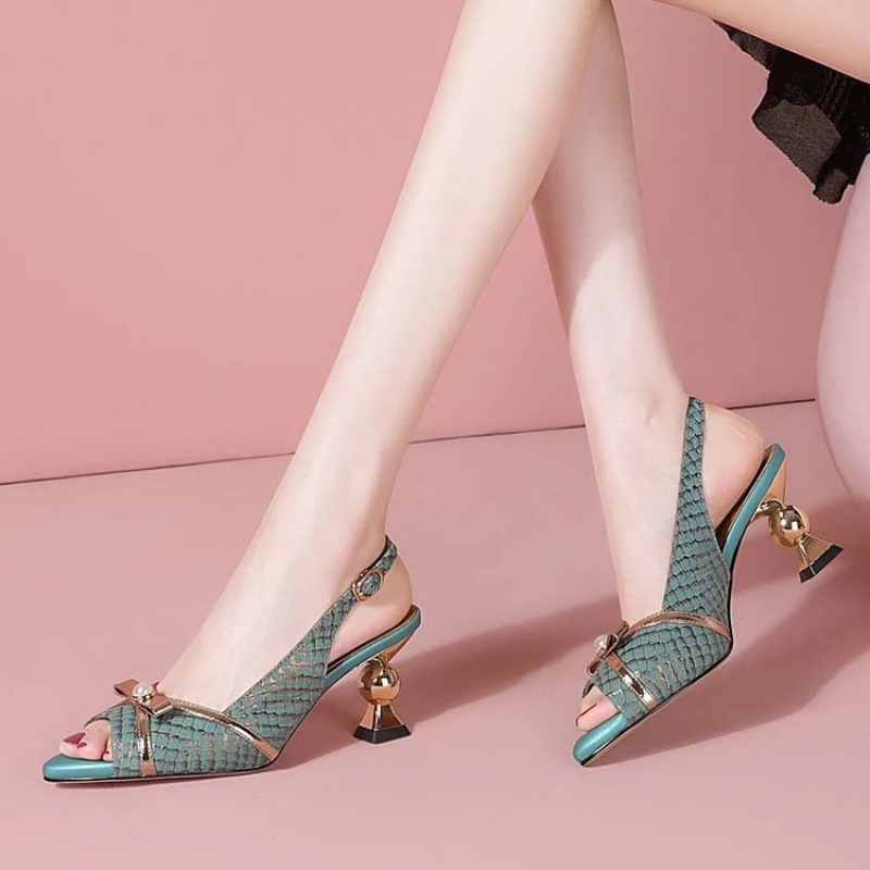 Summer New Style Fish Mouth Buckle Strap Mid-Heel Irregular Heel Fashion Casual Large Size Rhinestone Sexy Sandals Wholesale