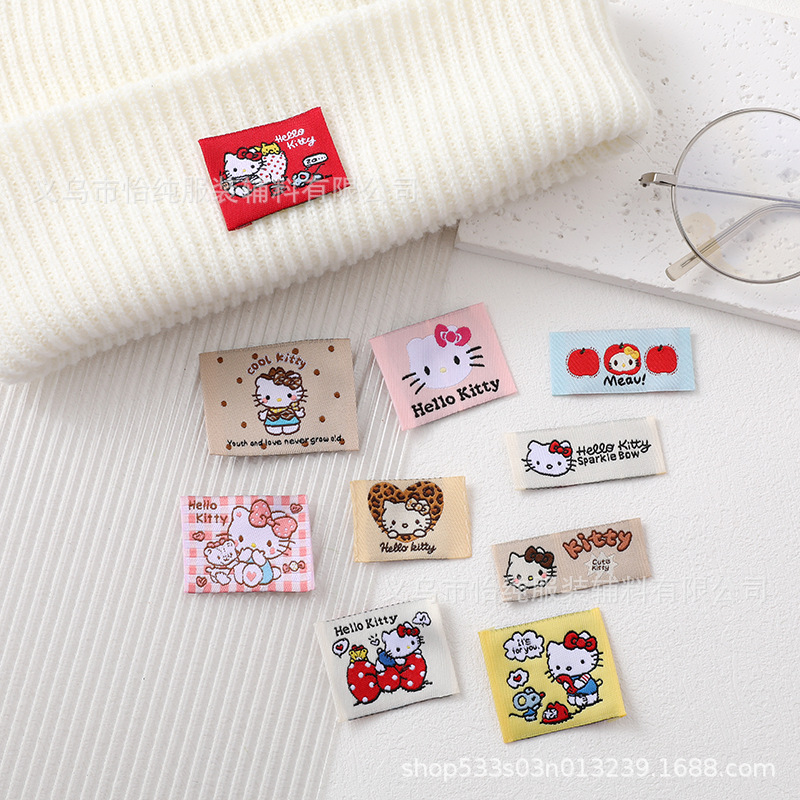 可爱KT猫咪刺绣布标彩色创意卡通布贴帽子娃衣大肠圈装饰小猫标签