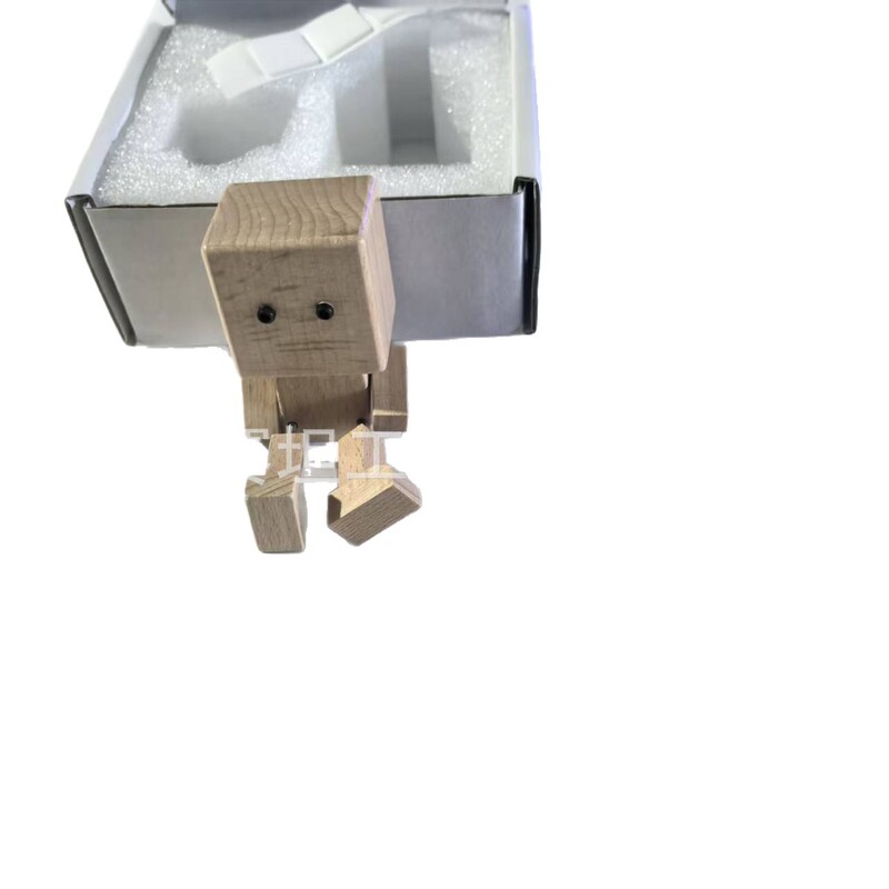 跨境 Shaking Wooden Man Figurine摇晃的木制人像 摇晃汽车装饰|undefined