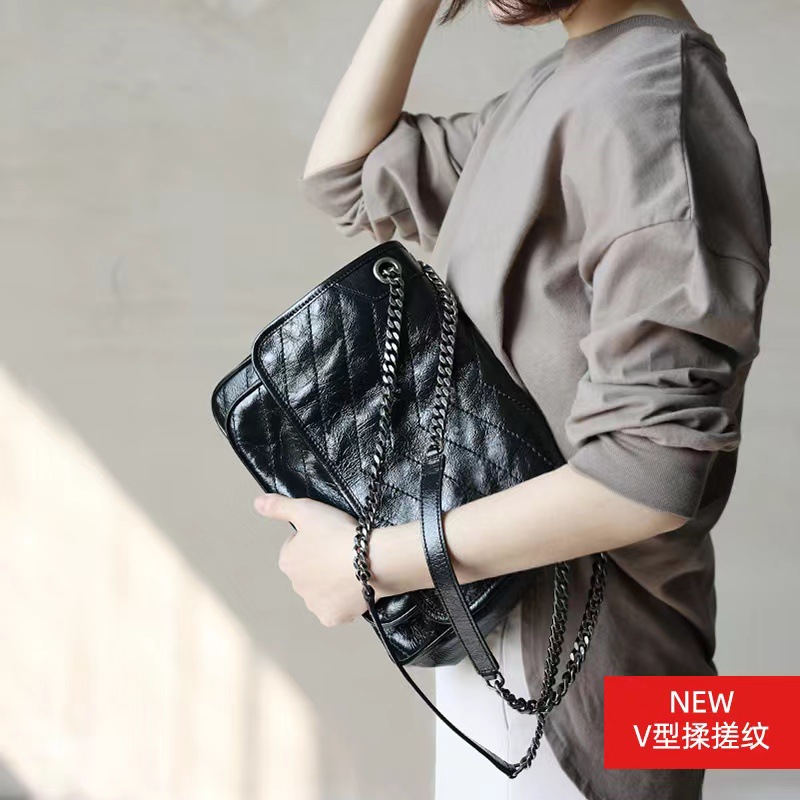 [Artisan Crafted] Yangshulin Women's New Niki Bag Genuine Leather Versatile Retro Oil Wax Leather Messenger Chain Bag - Thumbnail 4