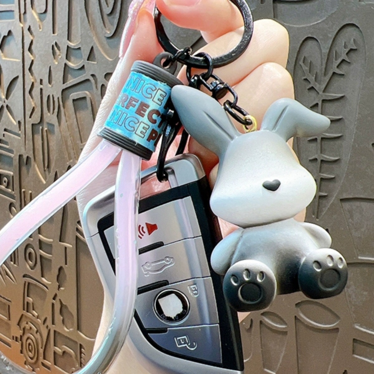 Accesorios llavero pequeño regalo moda gradiente creativo plegable conejo colgante lindo exquisito coche mochila