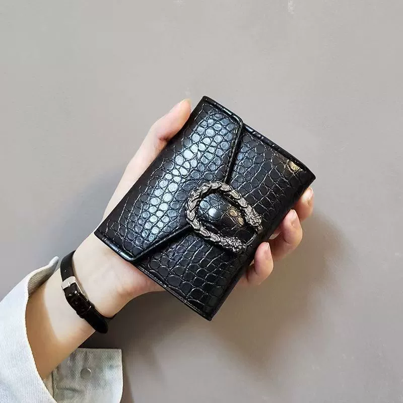 Short wallet, capacious universal card holder for secondary school students, compact design