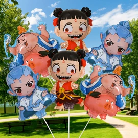 气球;场地布置道具;吊旗/三角旗