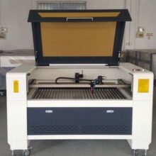 ƴ�D���������и�Cľ��Ʒ��ˇƷ�����и�Cë�q���ز��ϲü��C