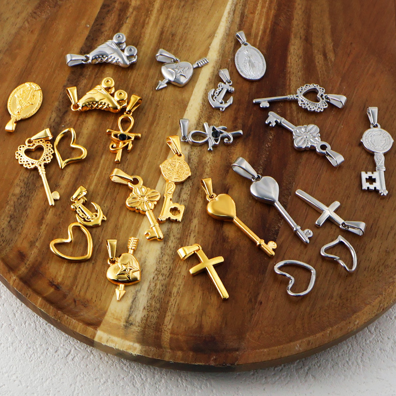 4g Weight Pendant Jewelry Making Type Real Gold Plated Plating Material DIY Jewelry Accessories Classification 1 Piece Quantity 304 Stainless Steel, 316 Stainless Steel Material Cross, Heart Shape Pattern Elegant, Simple Style, Streetwear Style Waterproof Non Tarnish, Irregular, Plating Craft 1 Piece 304 Stainless Steel 316 Stainless Steel Real Gold Plated Cross Heart Shape Pendant DIY Jewelry Accessories 1