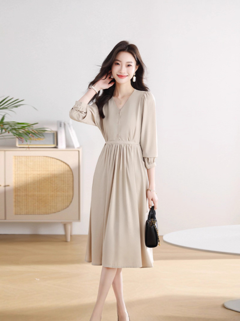 Váy maxi nữ cổ V thắt eo phong cách thanh lịch — Màu mơ gạo