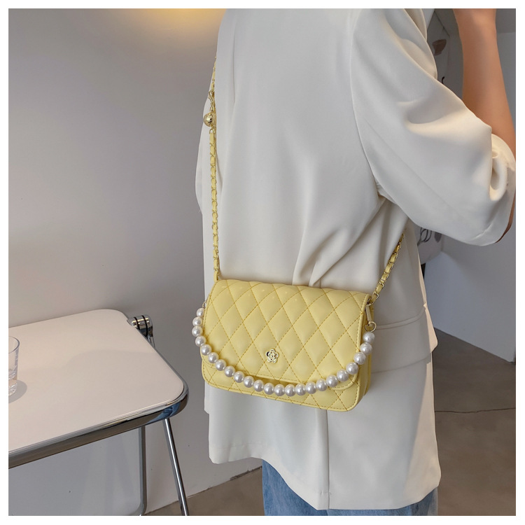 Fashion Pearl Chain Rhombus Embroidery Thread Messenger Small Square Bag Wholesale display picture 21