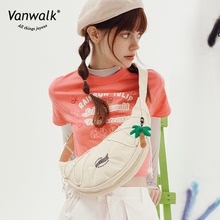 VANWALK滑板系列 自制女生挎包学院风斜挎单肩包运动饺子包通勤包