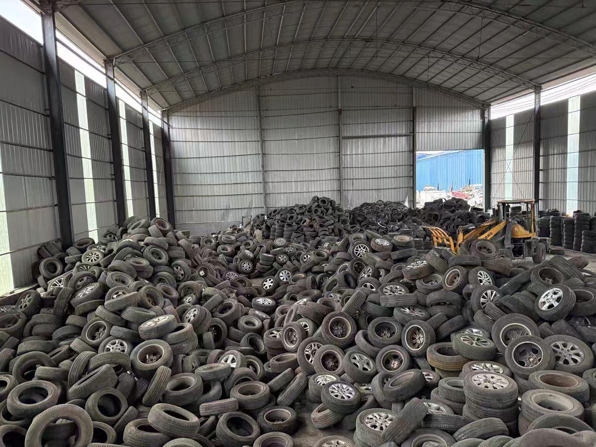 Used Tires 90% New 165175185195205215225235/5055606570R1314151617