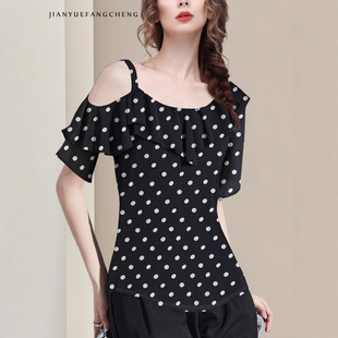 �W��վ2025�ļ�¶�粨�cѩ��������Ů�������������Ů��ζ�r��