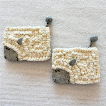 尼泊尔手工羊毛毡成品 卷毛泡面小羊咩咩零钱包卡包硬币包耳机包