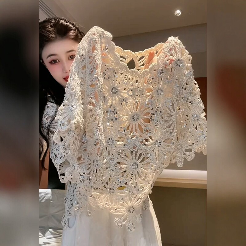European-Style Heavy-Duty Hollow-Out Crochet Sequin Mid-Sleeve Apricot-Colored Knit Top for Women, New Spring/Summer Loose-Fitting Slimming Elegant Blouse
